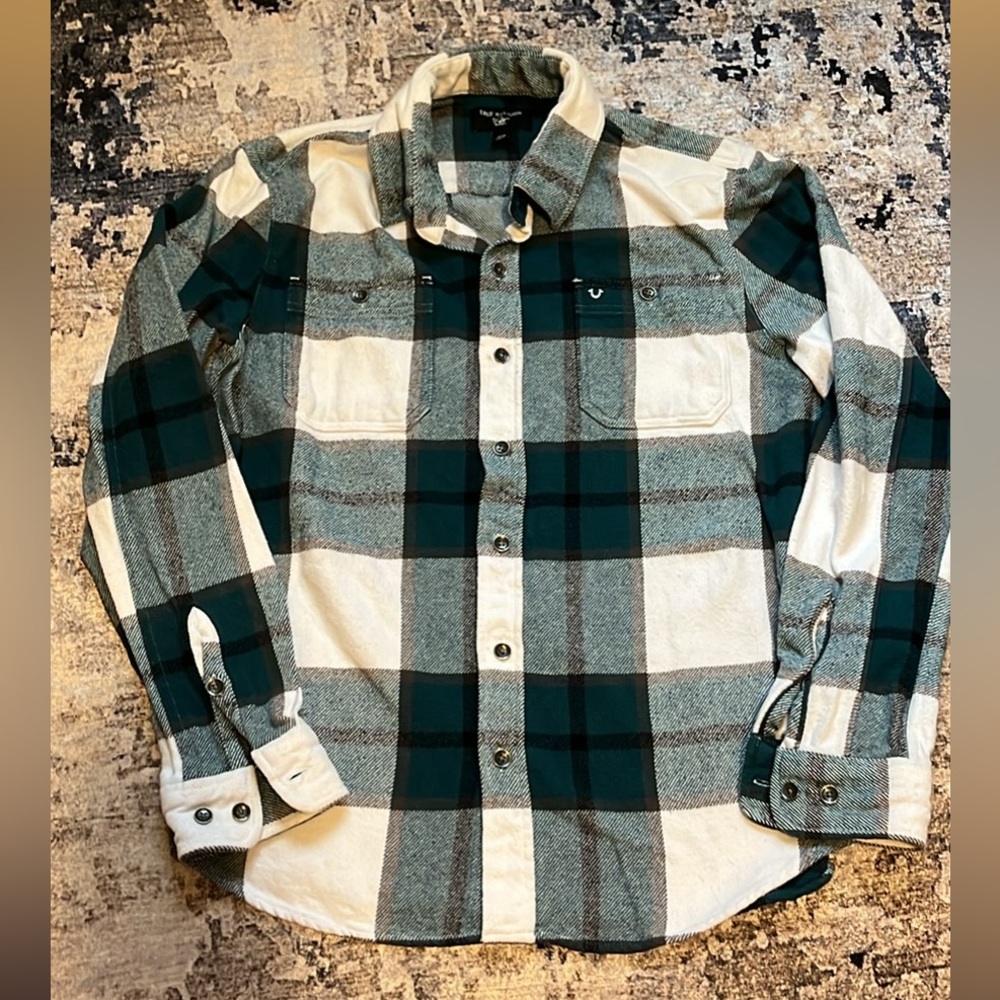 Men’s True Religion thick flannel - M